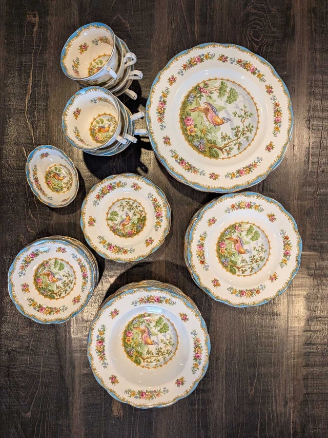 Royal Albert Chelsea Bird Blue 48pc Dinner Set – 8 Place Setting