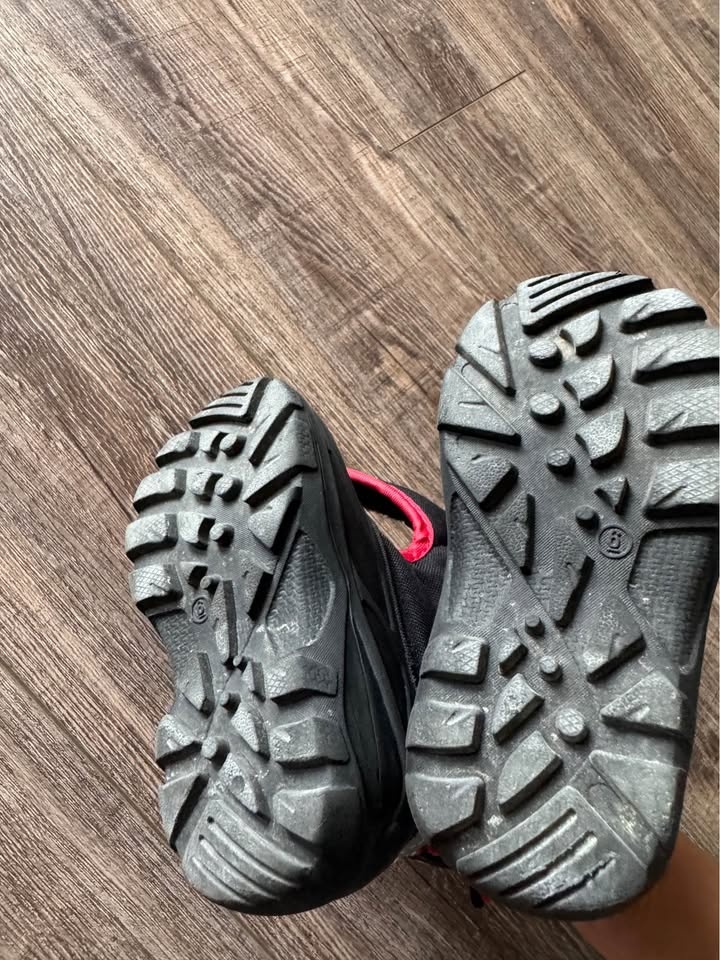 Toddler winter boots - size 6 - photo 4