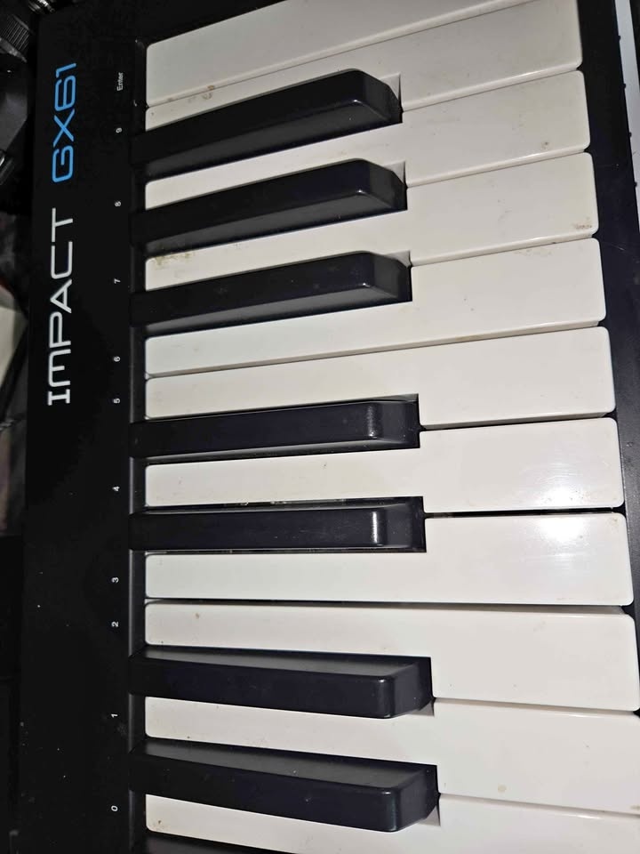 Nektar Impact GX61 MIDI Controller - Like New