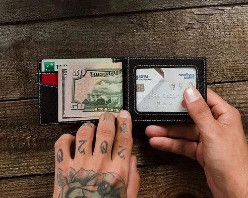 LEATHER Men's Slim Wallet with Money Clip & RFID Blocking