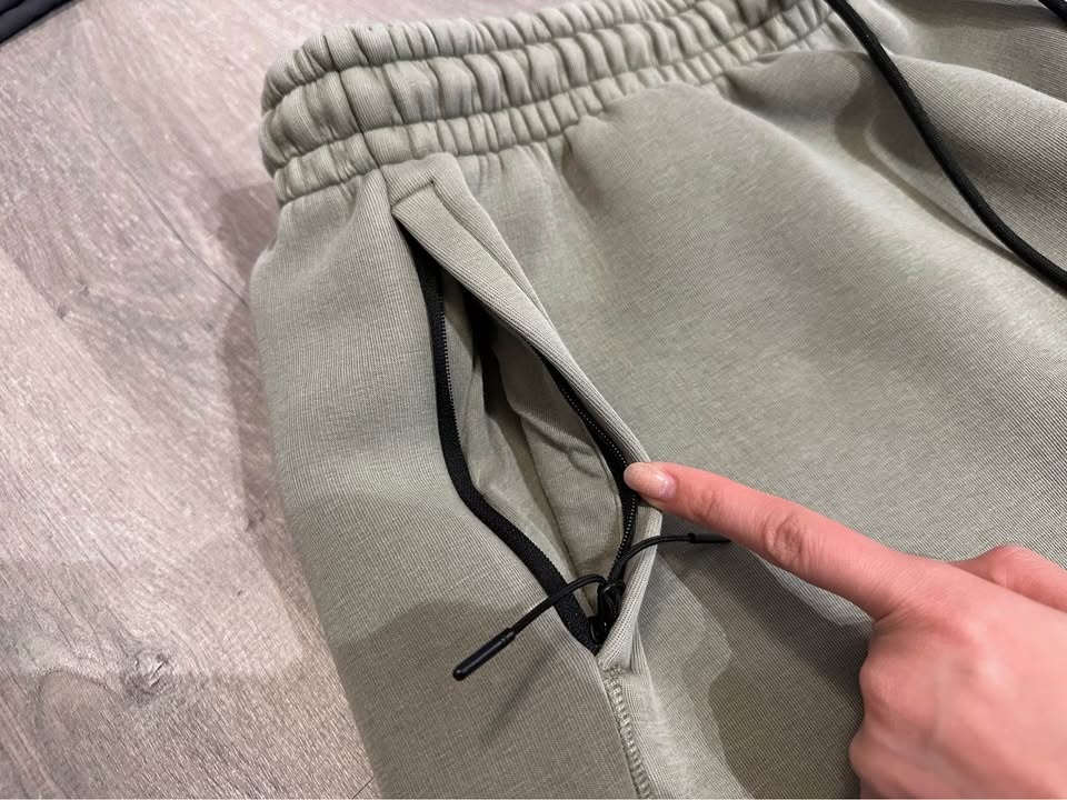 Nike Sportswear Tech Fleece Shorts - photo 2