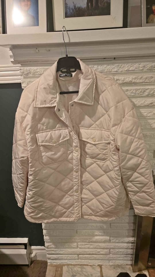 White quilted jacket size large