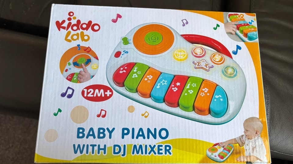 Baby Piano with DJ Mixer BNIB - photo 3