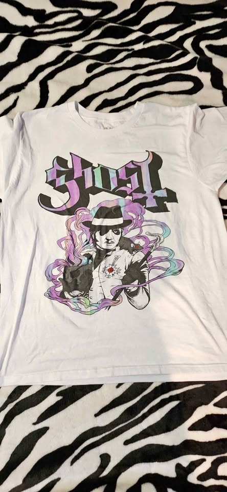 Ghost Shirt M-L