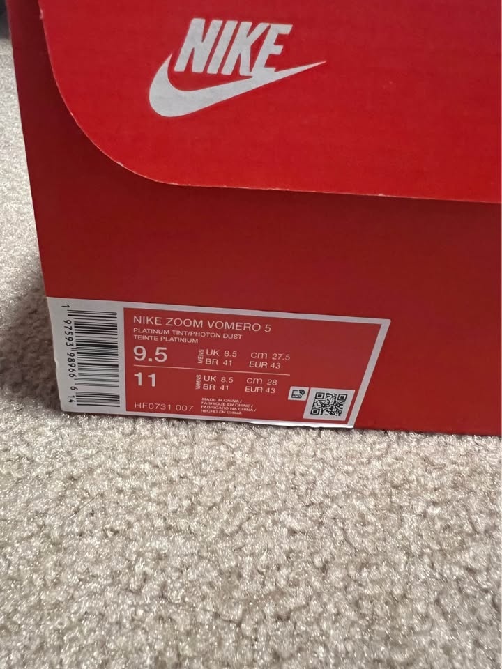Nike Zoom Vomero 5 - photo 4