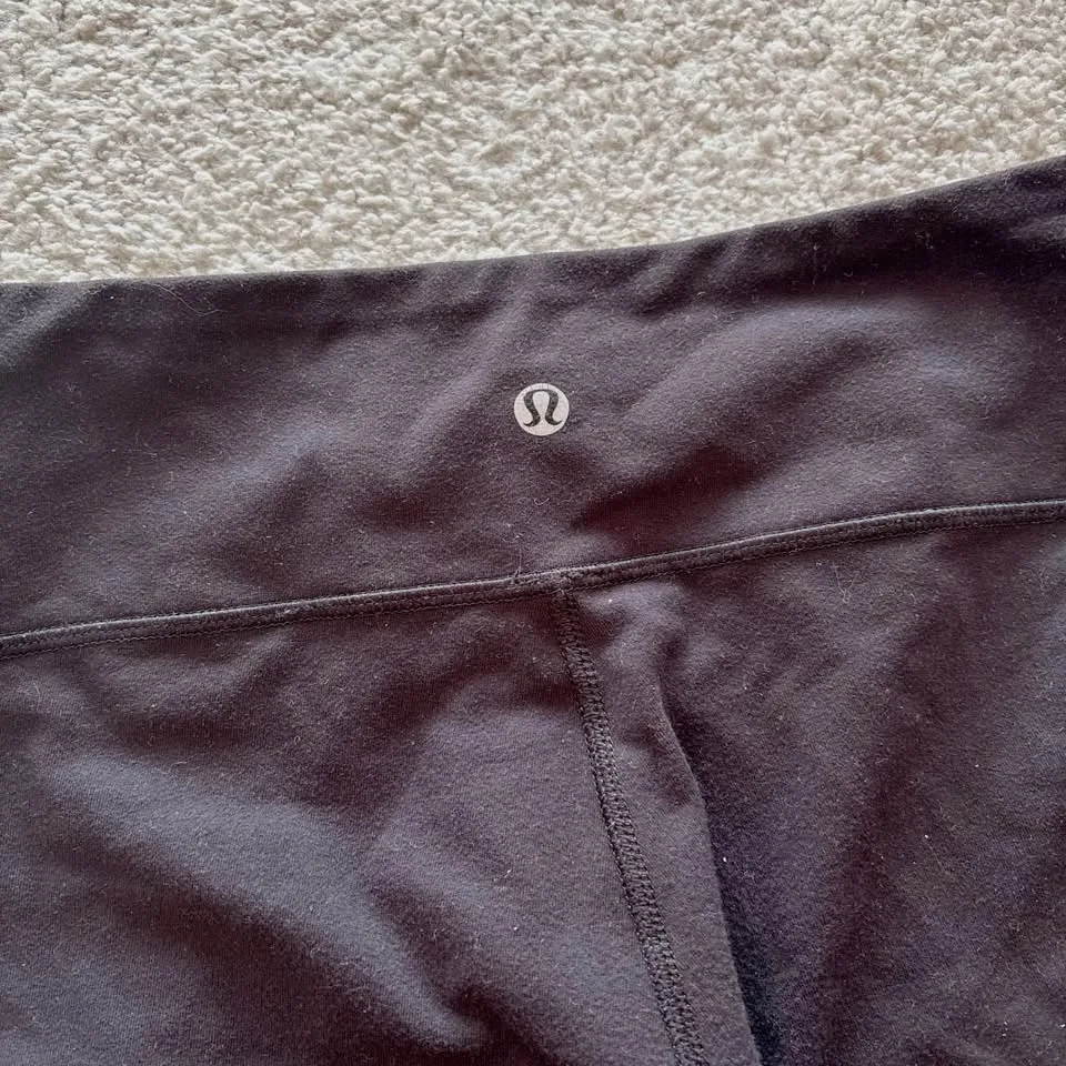 Lululemon athletica women’s capri leggings size 8 🥕 image indicator(3)
