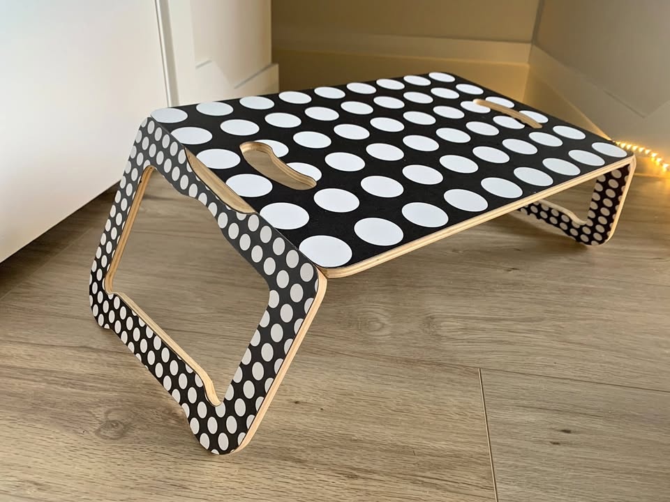 Portable Folding Laptop Table - Inclined, Wooden