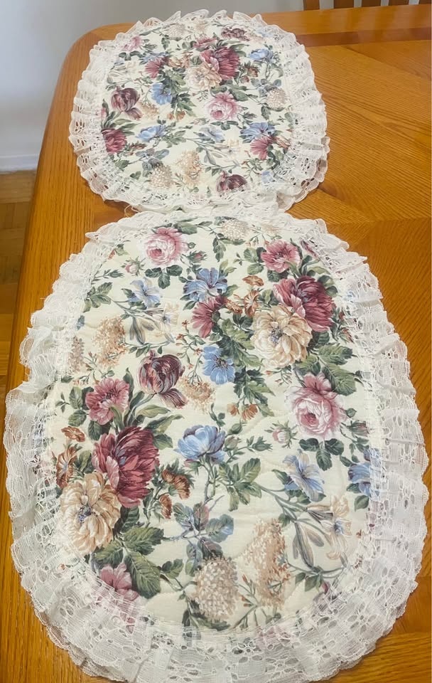 Set of 8 Vintage Floral Placement Mats With Lace Trim - photo 2