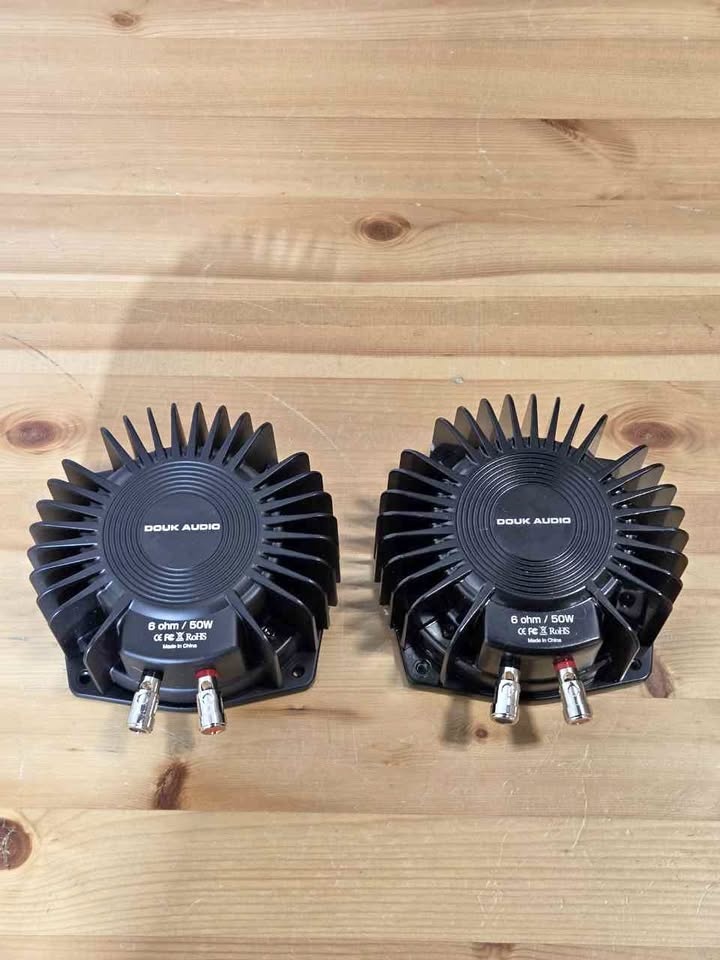 Douk Audio Bass Shaker 50W Tactile Subwoofer Pair