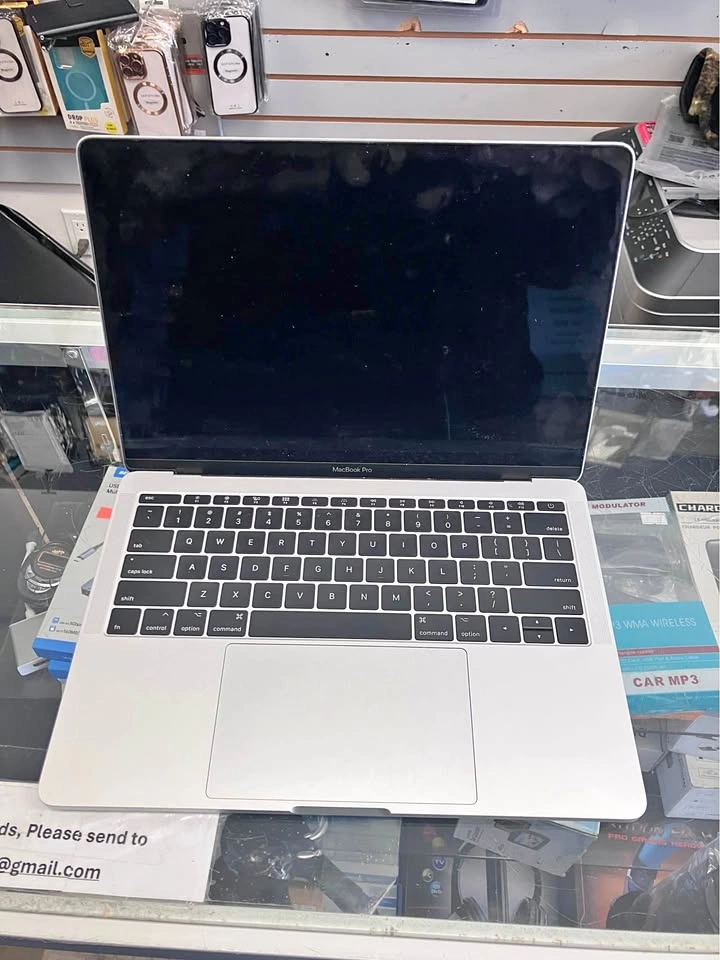 MacBook Pro 13 inch 2017