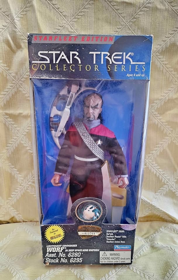 1995 Playmates Star Trek Worf Action Figure