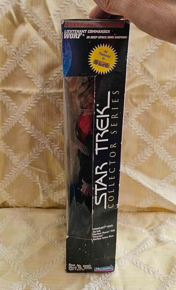1995 Playmates Star Trek Worf Action Figure - photo 4