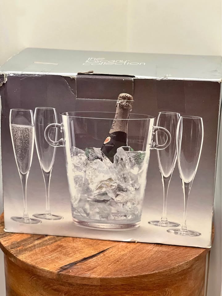 Spectrum by Toscany Collection Remo 5 Pc Champagne Set - Romania