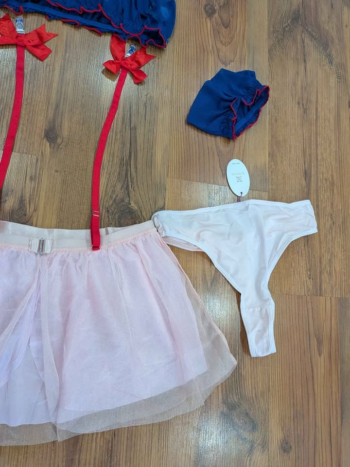 New Princess Cosplay Lingerie Set - Size Small - photo 5