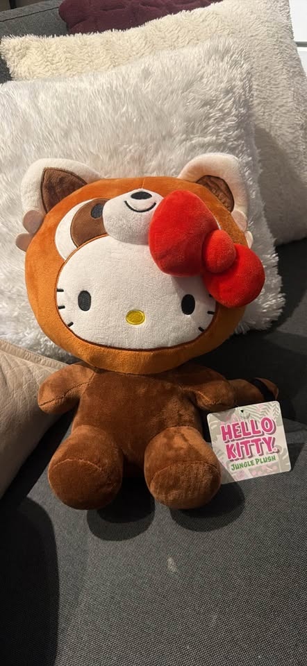 Hello Kitty Red Panda Plush - photo 2