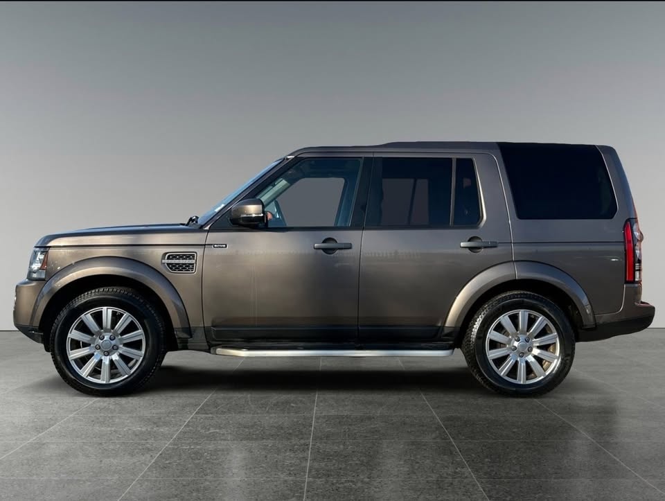 2015 Land Rover LR4 4WD - photo 2