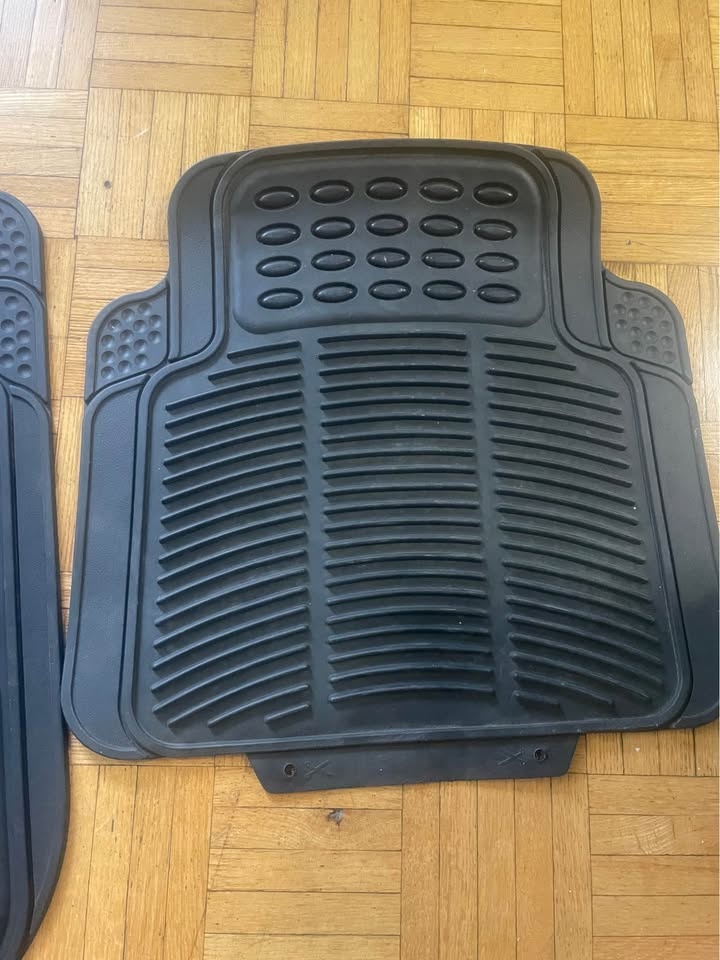 Rubber Car Mats - photo 5