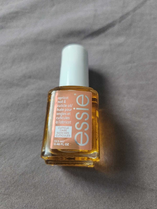 Essie Apricot Nail and Cuticle Oil - photo 5