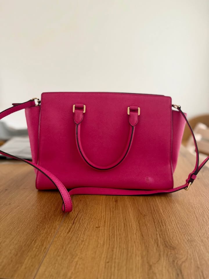 Michael Kors Leather Crossbody Bag - photo 3