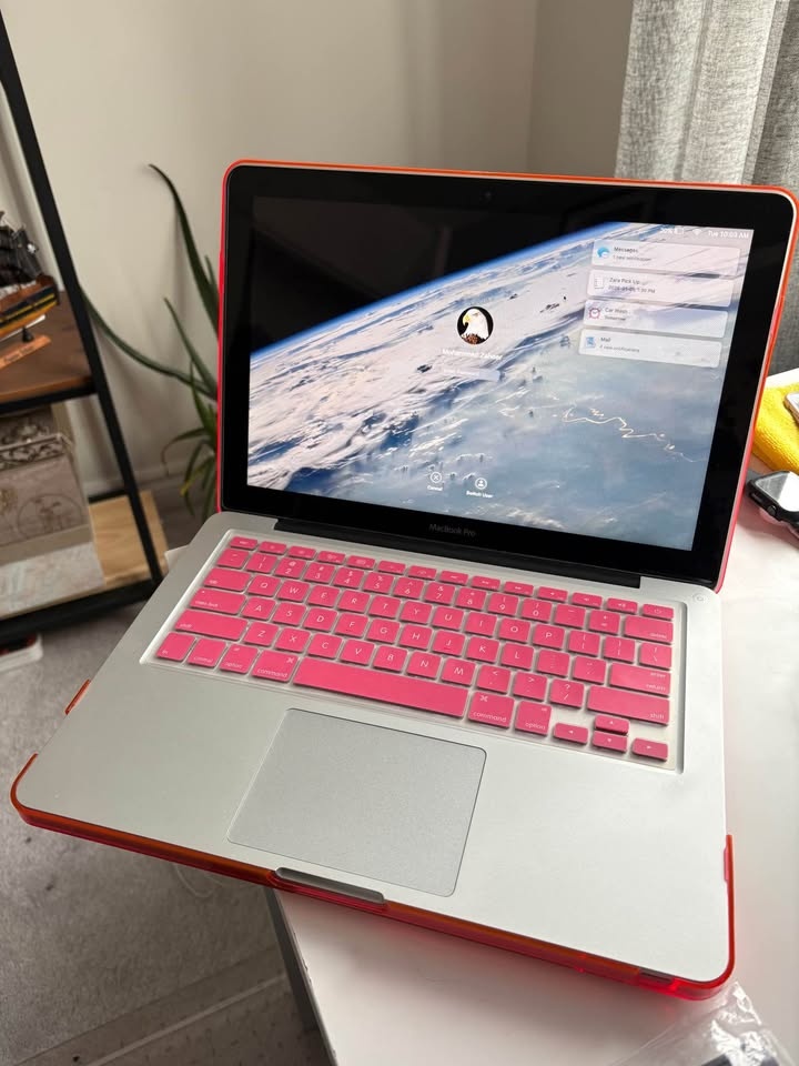 MacBook Pro (13-inch, Mid 2012) - GREAT Condition - photo 2