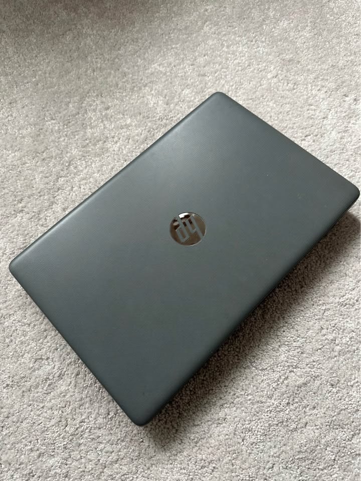HP Laptop 15-db0018ca - photo 4