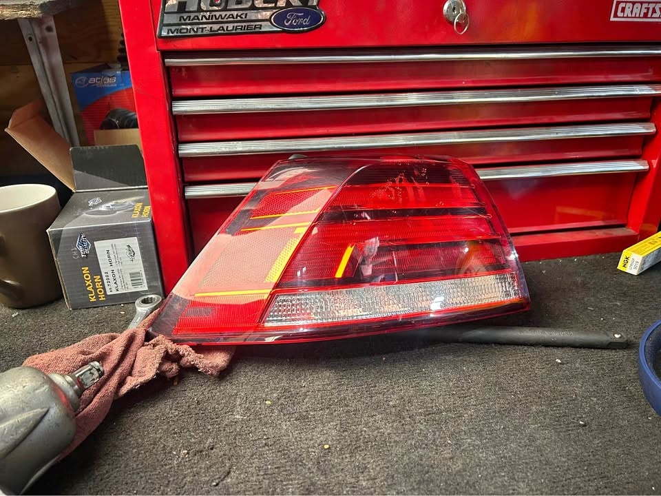 2018 Volkswagen Golf Left Tail Light OEM