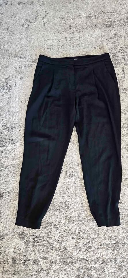 Babaton Size 10 Black Pants