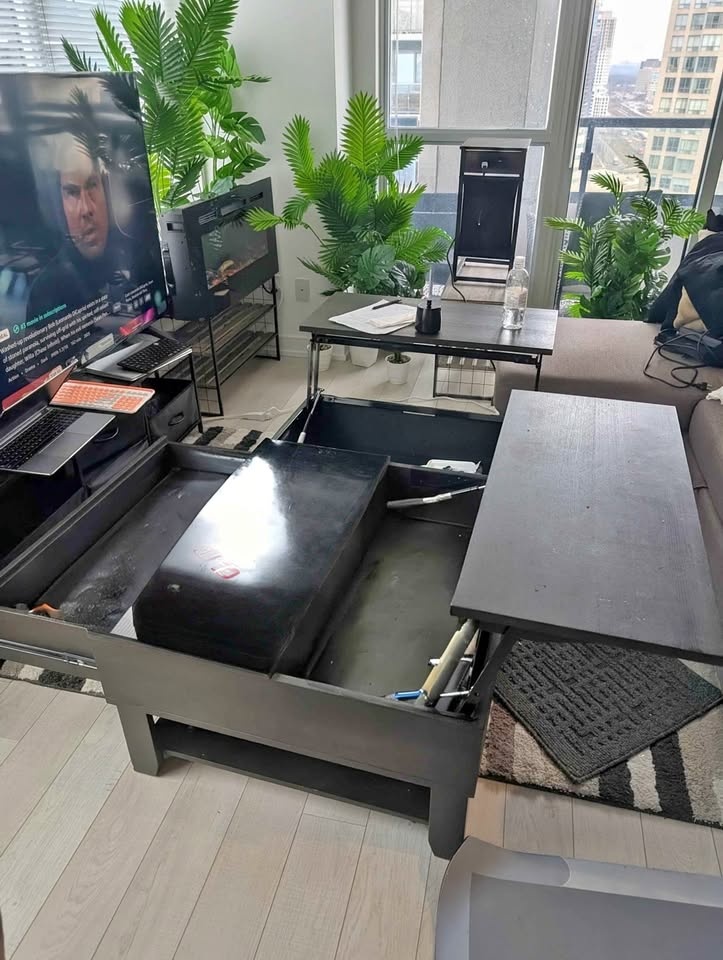 Solid Wood 2-Section LIFT-TOP Coffee Table - Black