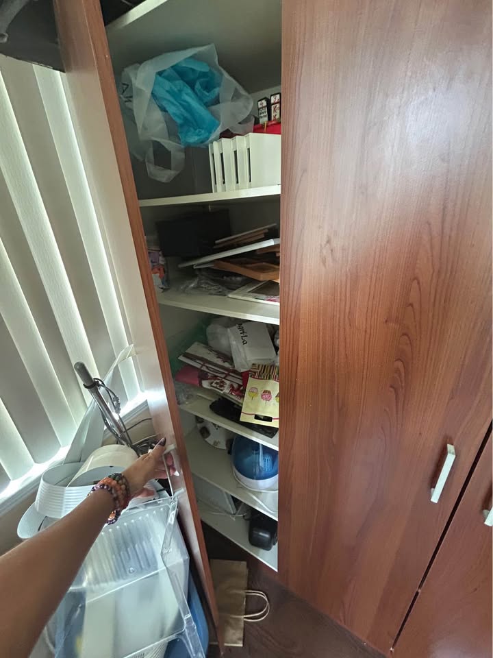 Must got today! Closet and Shelving unit - photo 3