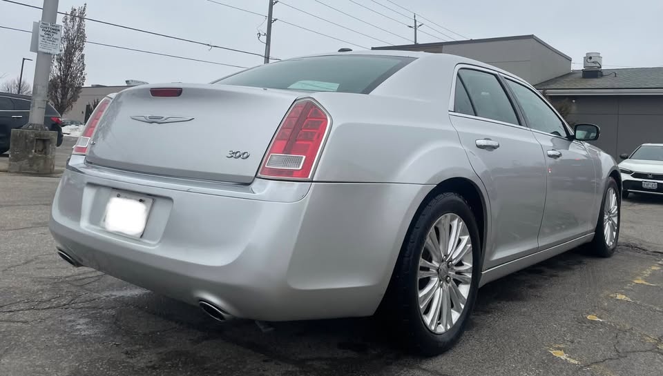 2012 Chrysler 300 Limited AWD Sedan - photo 2
