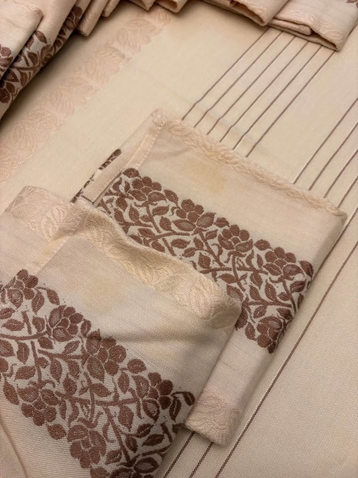 Floral Tablecloth & Napkins Set - photo 2