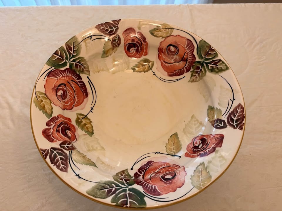 Antica Fornacia Italian Ceramic Rose Floral Pedestal Bowl - photo 2