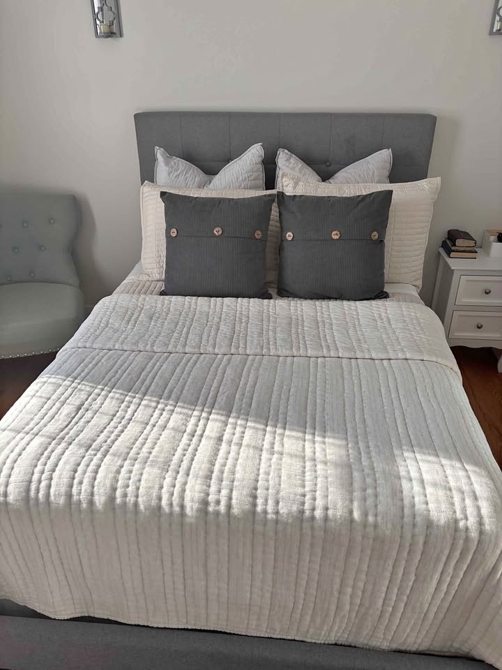 Barely Used Full Size Mattress with Box Spring