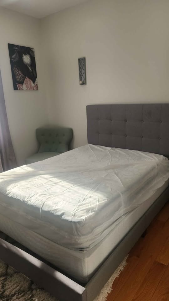 Barely Used Full Size Mattress with Box Spring - photo 4