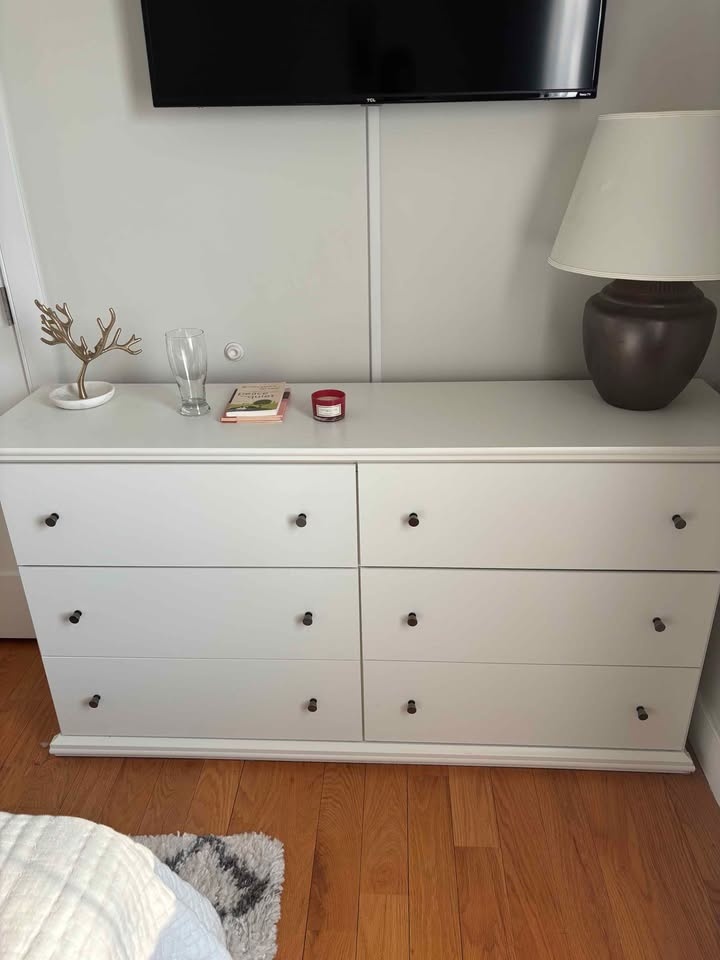White 6-Drawer Dresser - Modern & Clean - Jersey City - photo 2