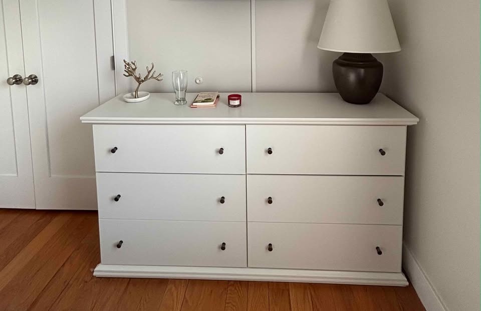 White 6-Drawer Dresser - Modern & Clean - Jersey City - photo 3