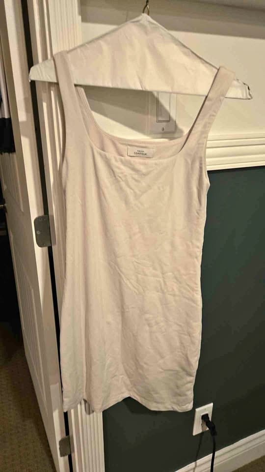 Babaton contour dress size small