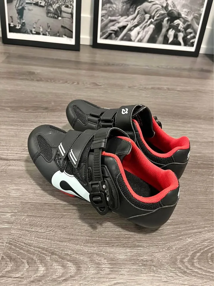 Peloton Shoes - Used Size 7 thumbnail