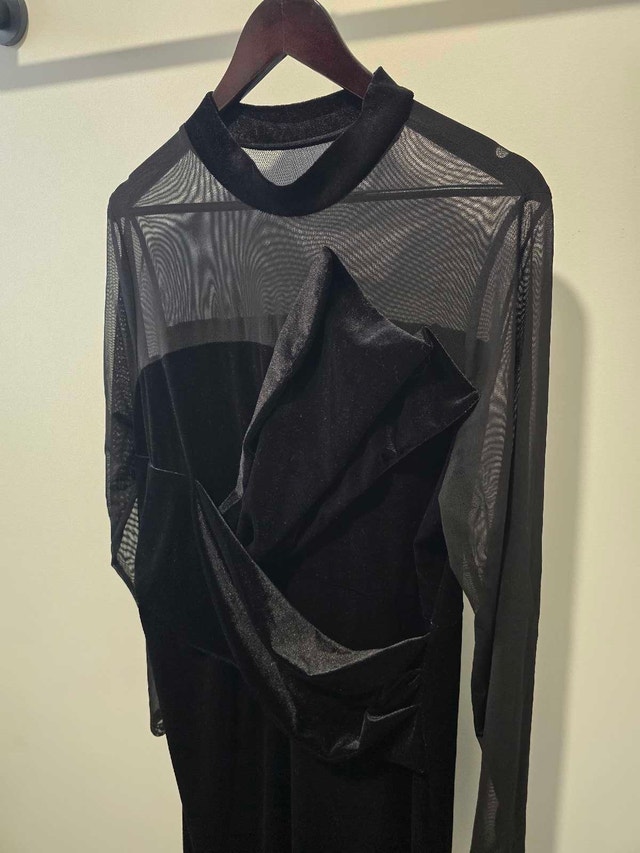 Brand new elegant dress size 14-16