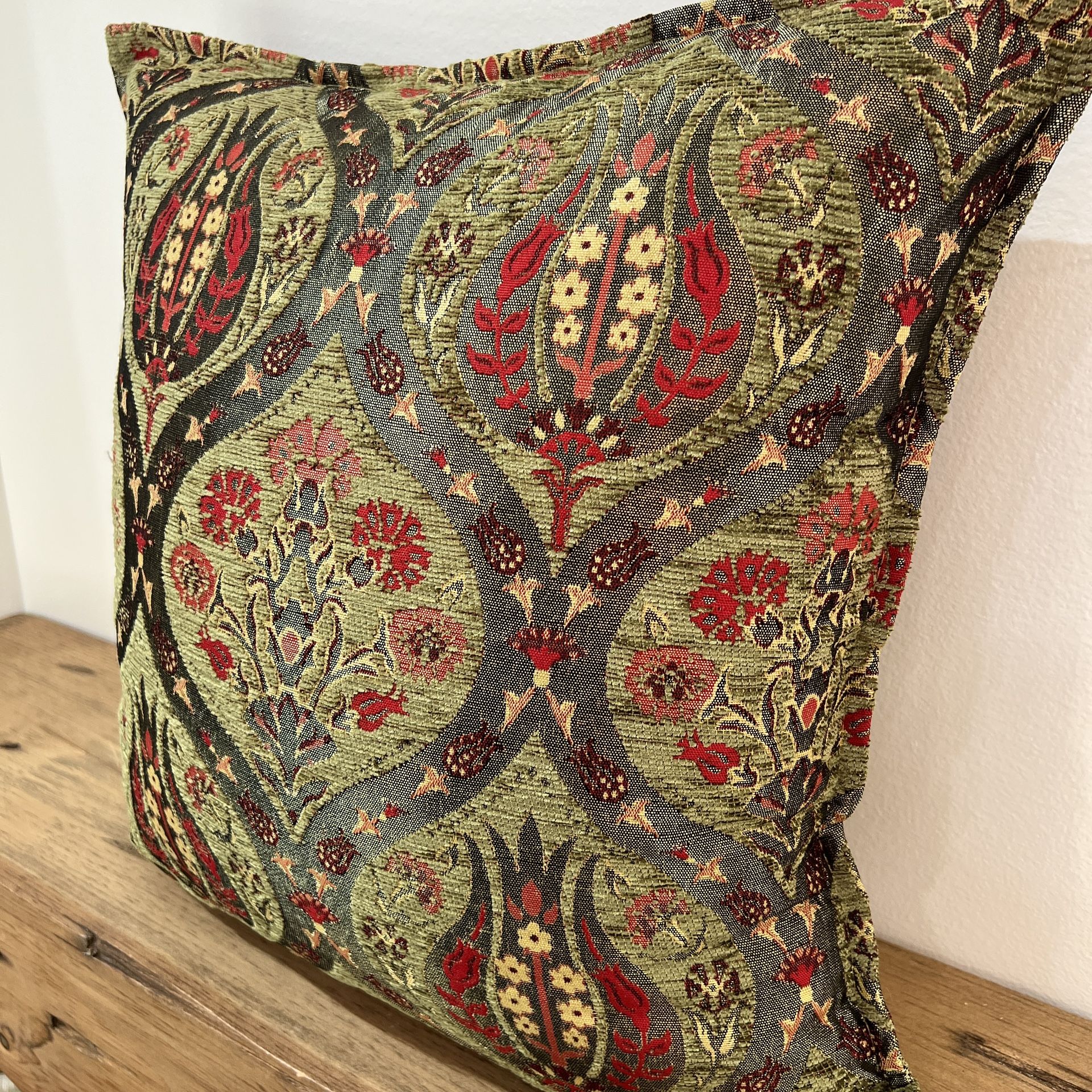 Green Turkish Kilim Pillow Case - photo 4