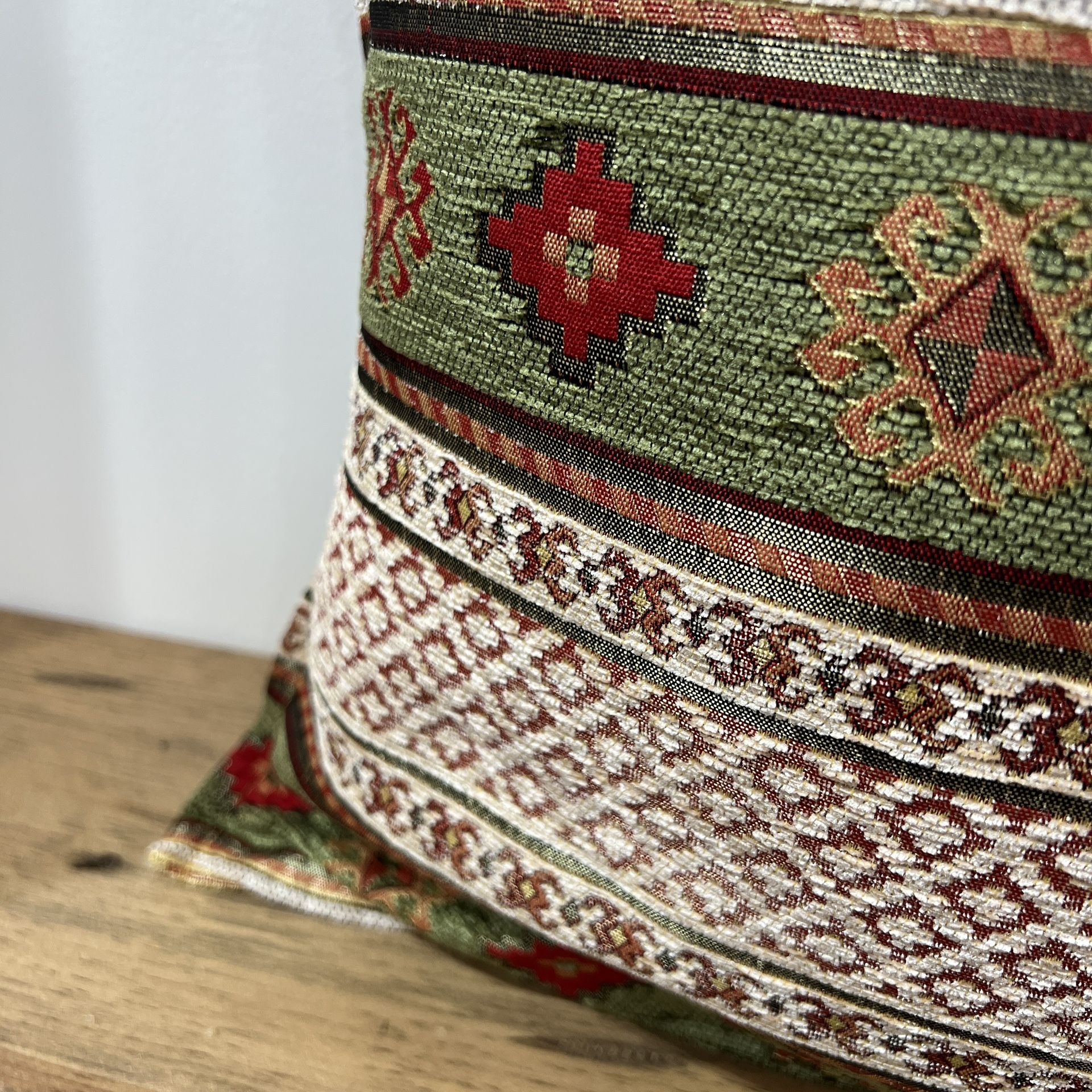 Woven Kilim Pillow Cover: Green Southwestern Boho Cushion (18-20 - photo 3