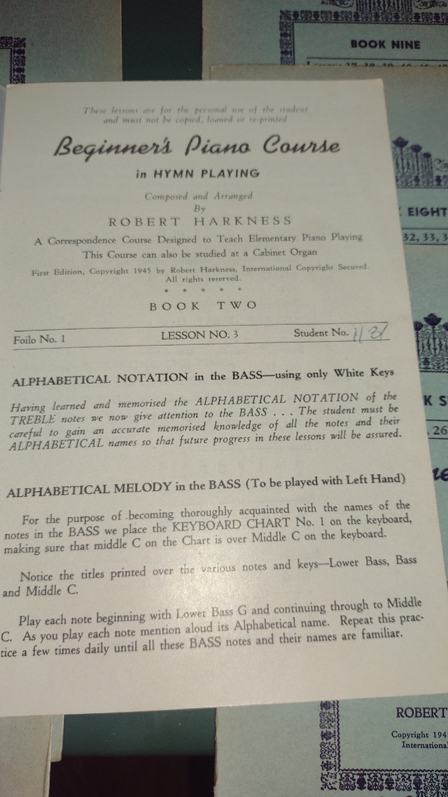 Beginner Piano Course Books 2-10 (Robert Harkness, 1945) - photo 3