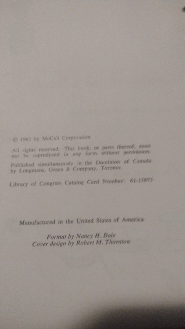 McCall's 1001 Questions on Sewing Book (1961) - photo 2