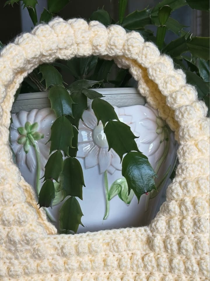 💛 Butter Yellow Bubble Crochet Bag - photo 2
