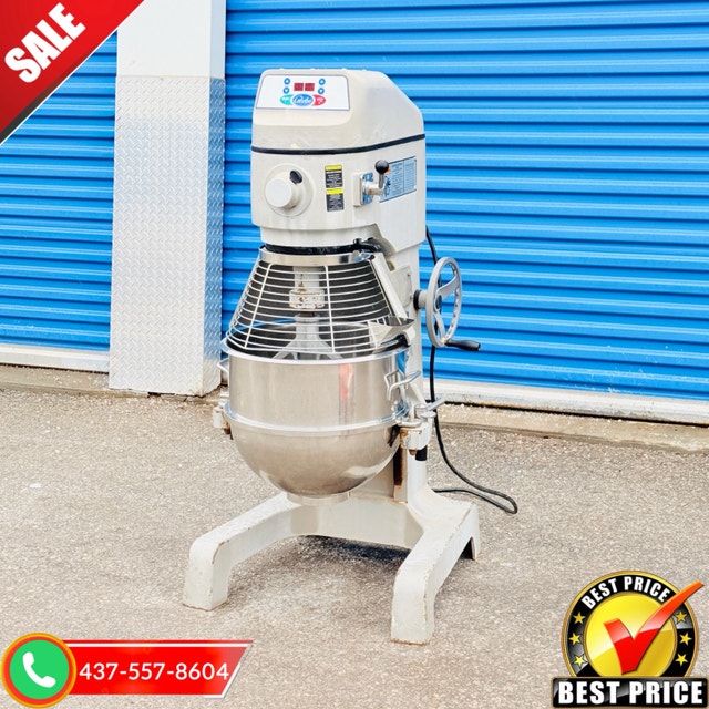 Commercial Globe 40 Quart Dough Mixer - Like New