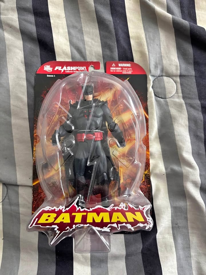 DC Direct Flashpoint Batman Figure