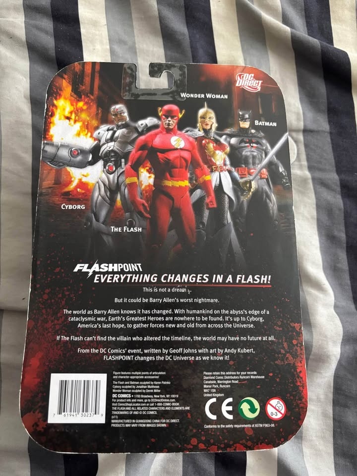 DC Direct Flashpoint Batman Figure - photo 2