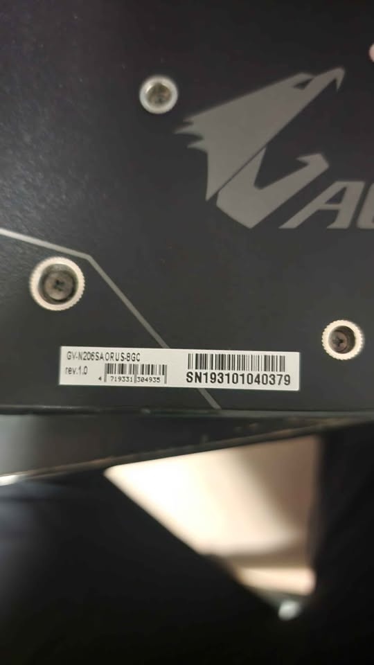 Gigabyte RTX 2060 Super 8GB VRAM Graphics Card - photo 3