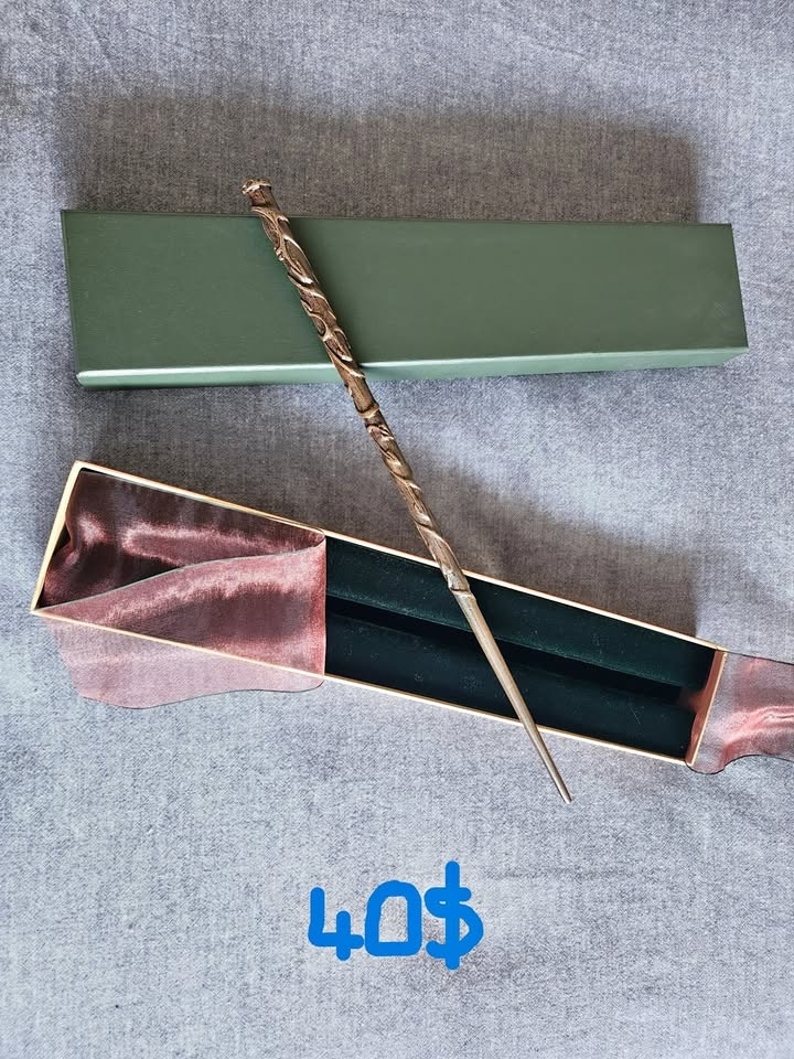 Hermione Granger Collector Wand