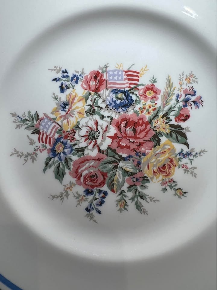 Wedgwood Ralph Lauren "Dylan's Grove" 8" Plate - photo 3